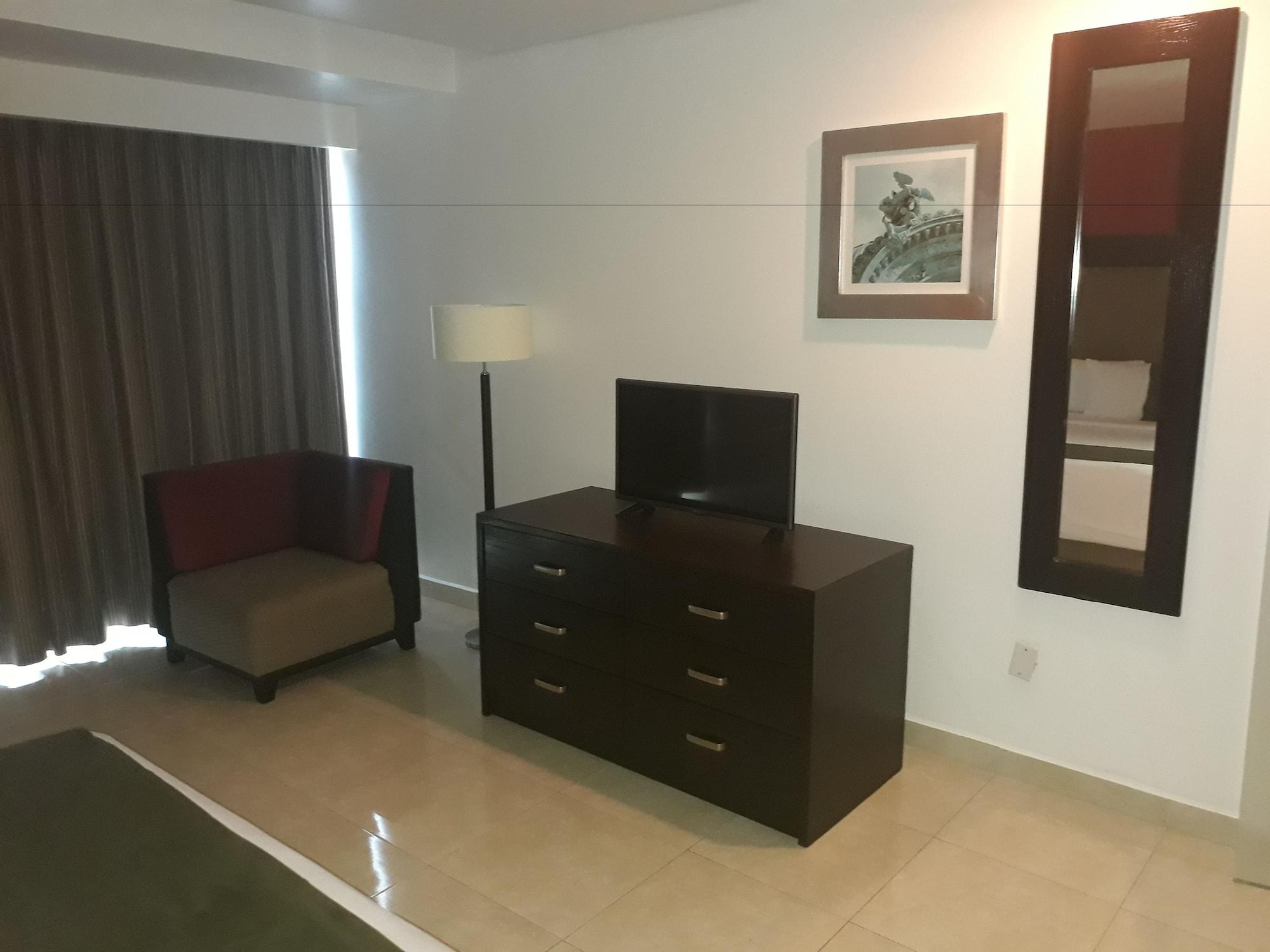 Hotel & Suites Pf Μεξικό Εξωτερικό φωτογραφία